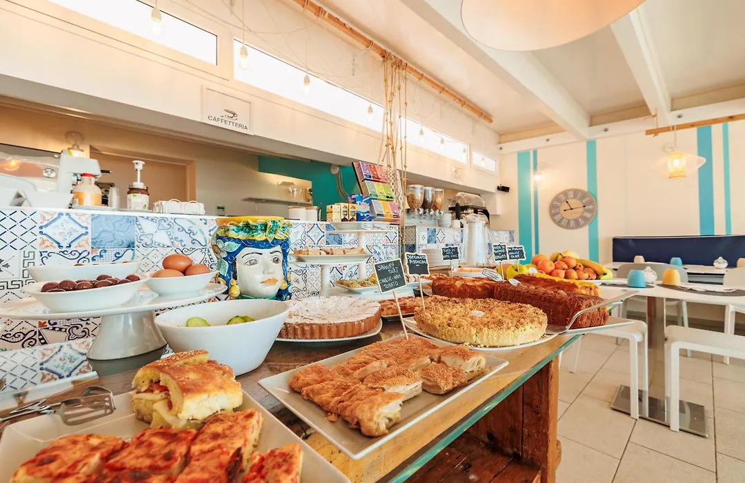 Marina Di Petrolo Hotel & Spa-1