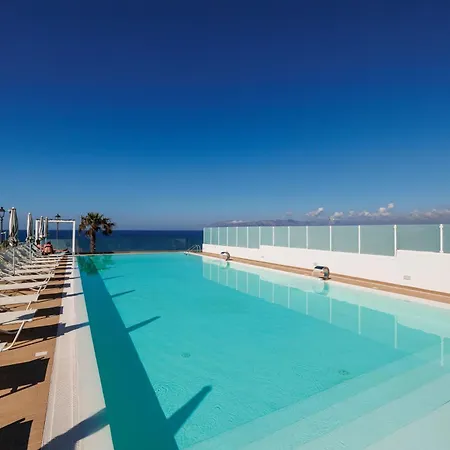 Marina Di Petrolo Hotel & Spa-2